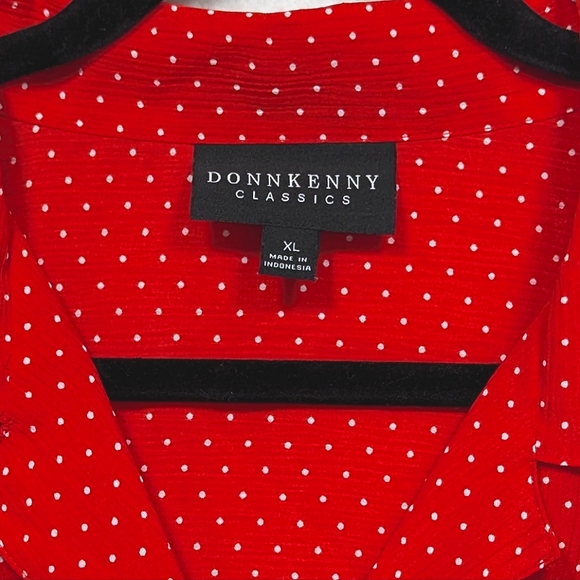 4/$80 Donnkenny Classic Red White Polkadot Collared Button Up Lightweight Blouse - Picture 6 of 9